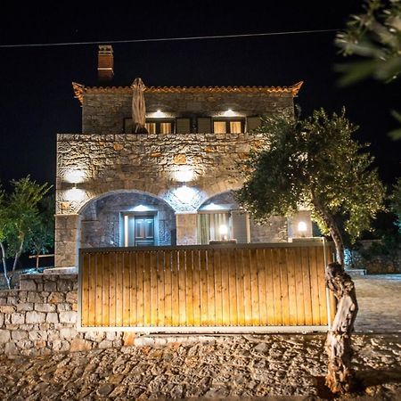 Villa Dosona Mani Riglia Exterior photo